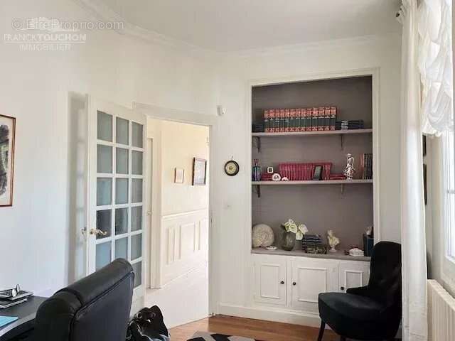 Maison à CHALETTE-SUR-LOING