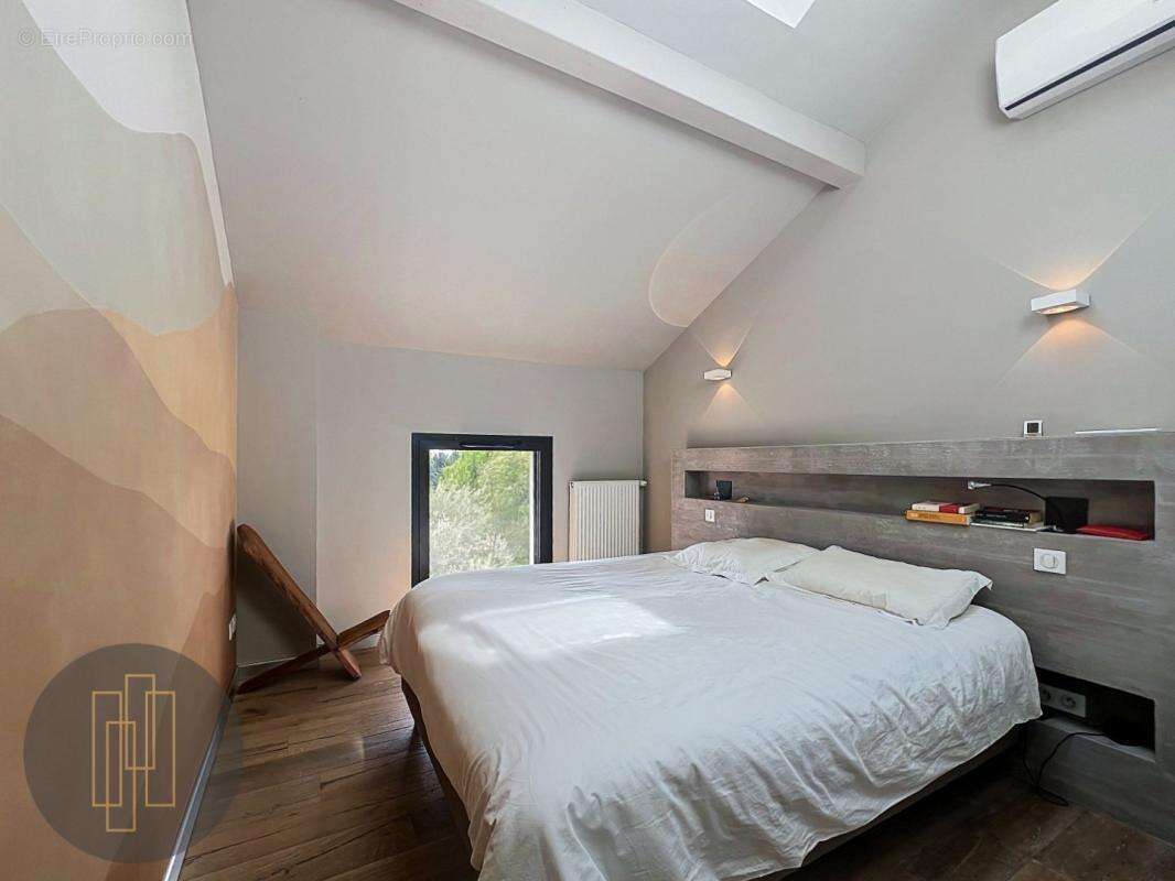 Exclusivité - Maison contemporaine 4 chambres au centre de Reyrieux - photo 8