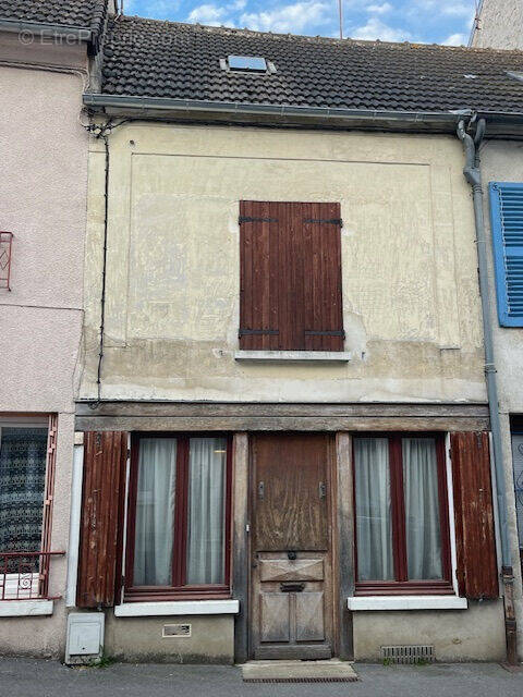 Photo 1 - Maison à LA FERTE-GAUCHER