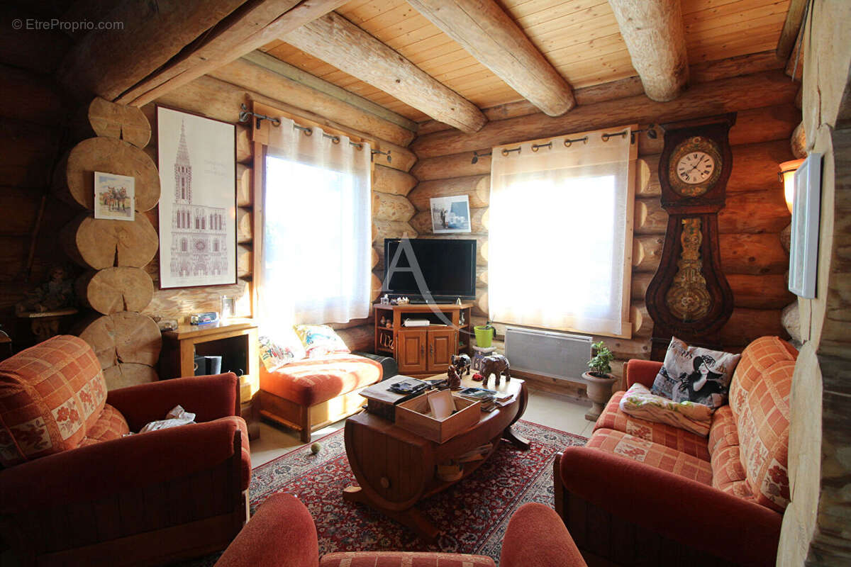 Maison à MONT-PRES-CHAMBORD