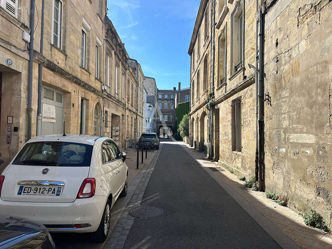 Appartement à BORDEAUX