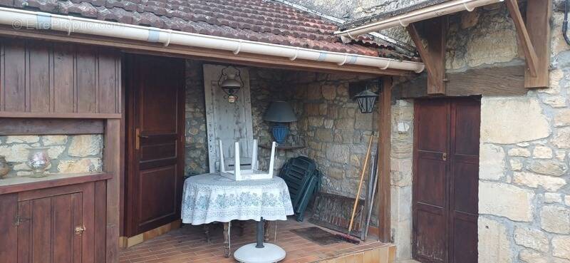 Maison à SAINT-RABIER