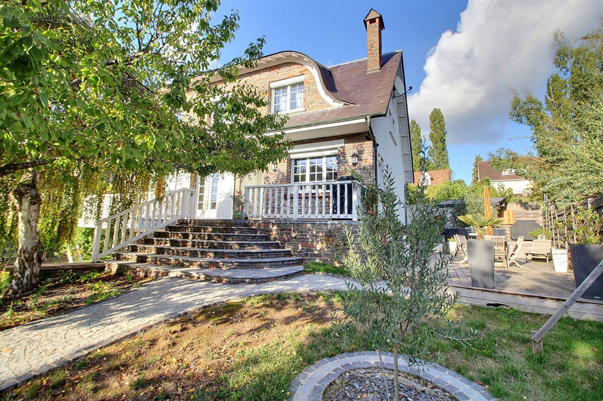 Maison à VERNOUILLET