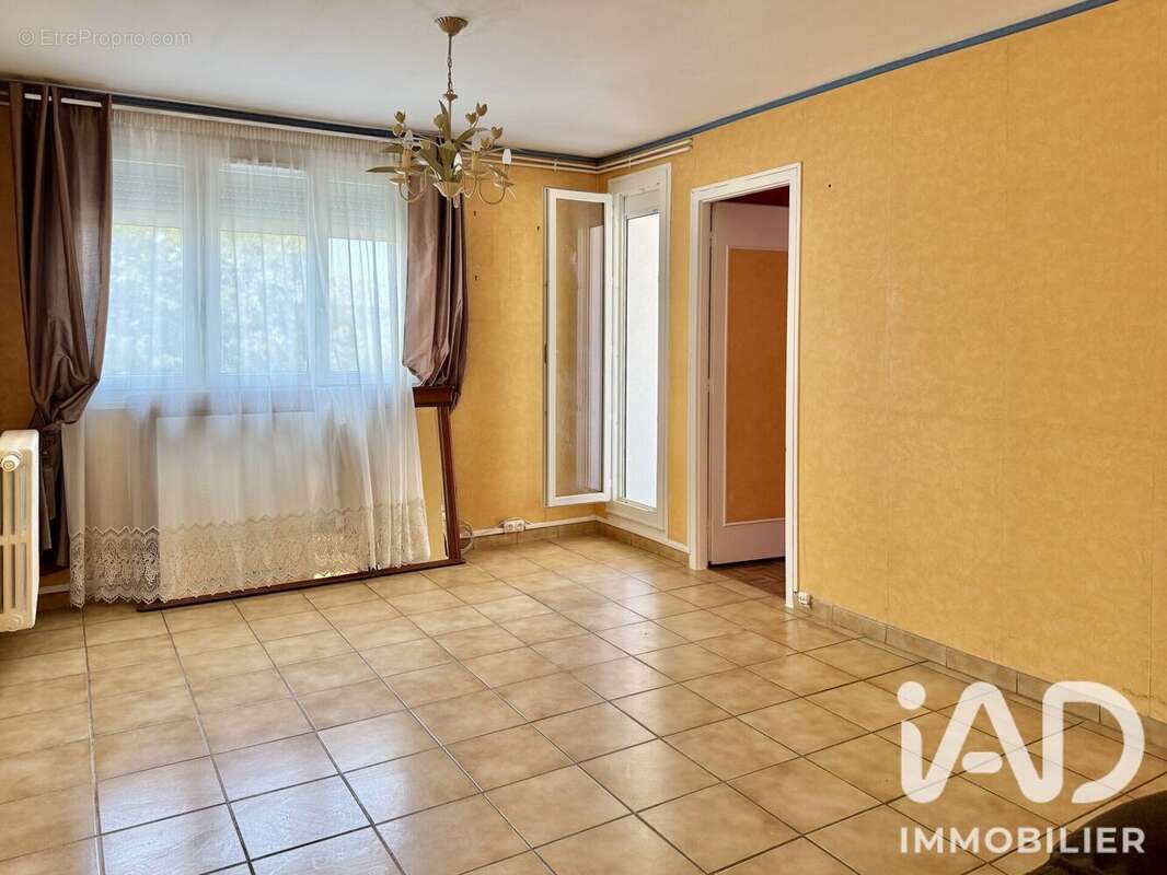 Appartement 59 m² à Savigny-Sur-Orge  - photo 3