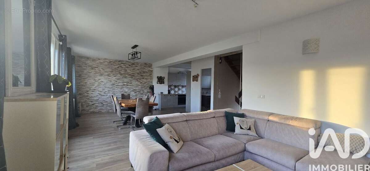 Photo 3 - Maison à SAINTE-GENEVIEVE-DES-BOIS