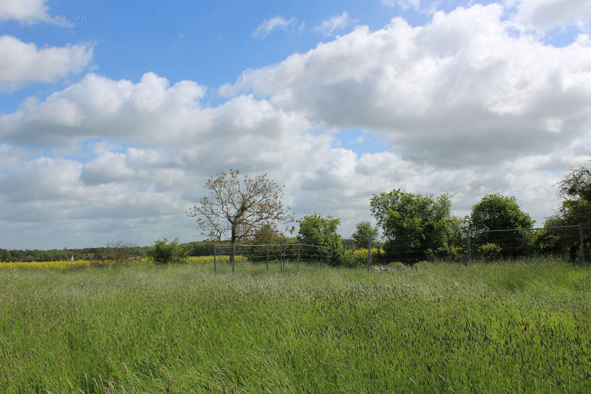 Maison à MORVILLIERS