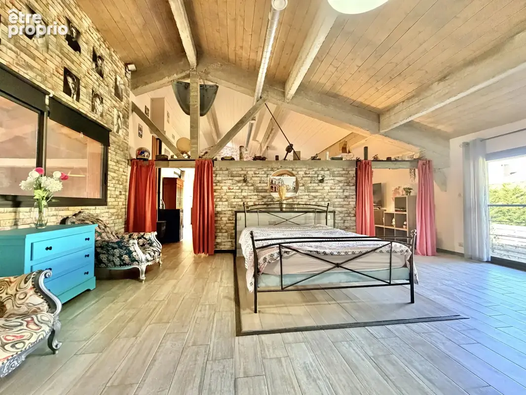 Trois Logements De Charme Dans Un Village Plein De Vie - photo 12