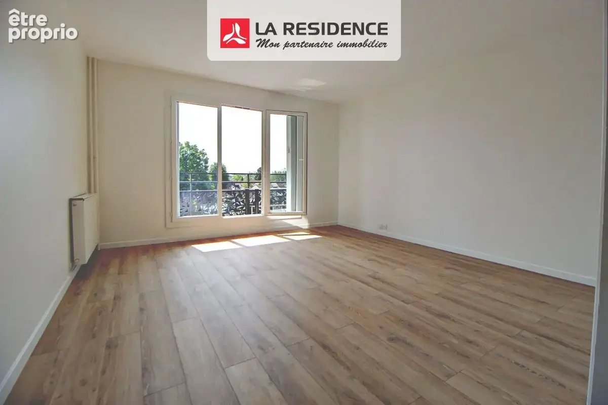 Appartement 4 pièces 78 m² à vendre à Verneuil-Sur-Seine (78480) - photo 2