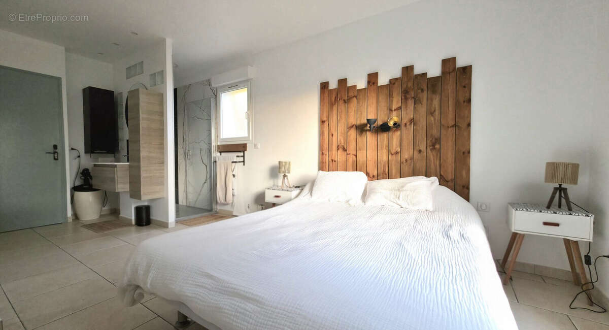 Maison à BORMES-LES-MIMOSAS