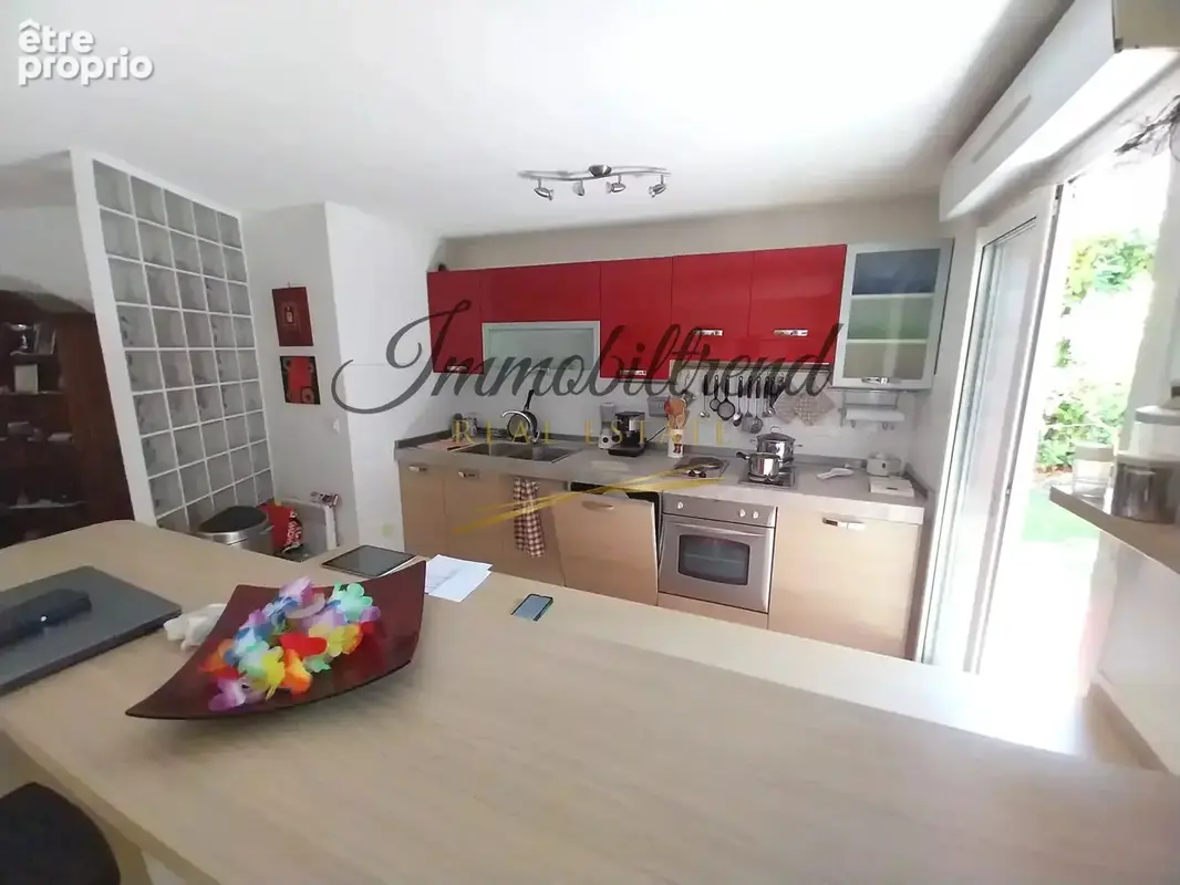 Exclusivite !! menton borrigo - spacieux trois pieces avec grande terrasse/jardin - photo 12