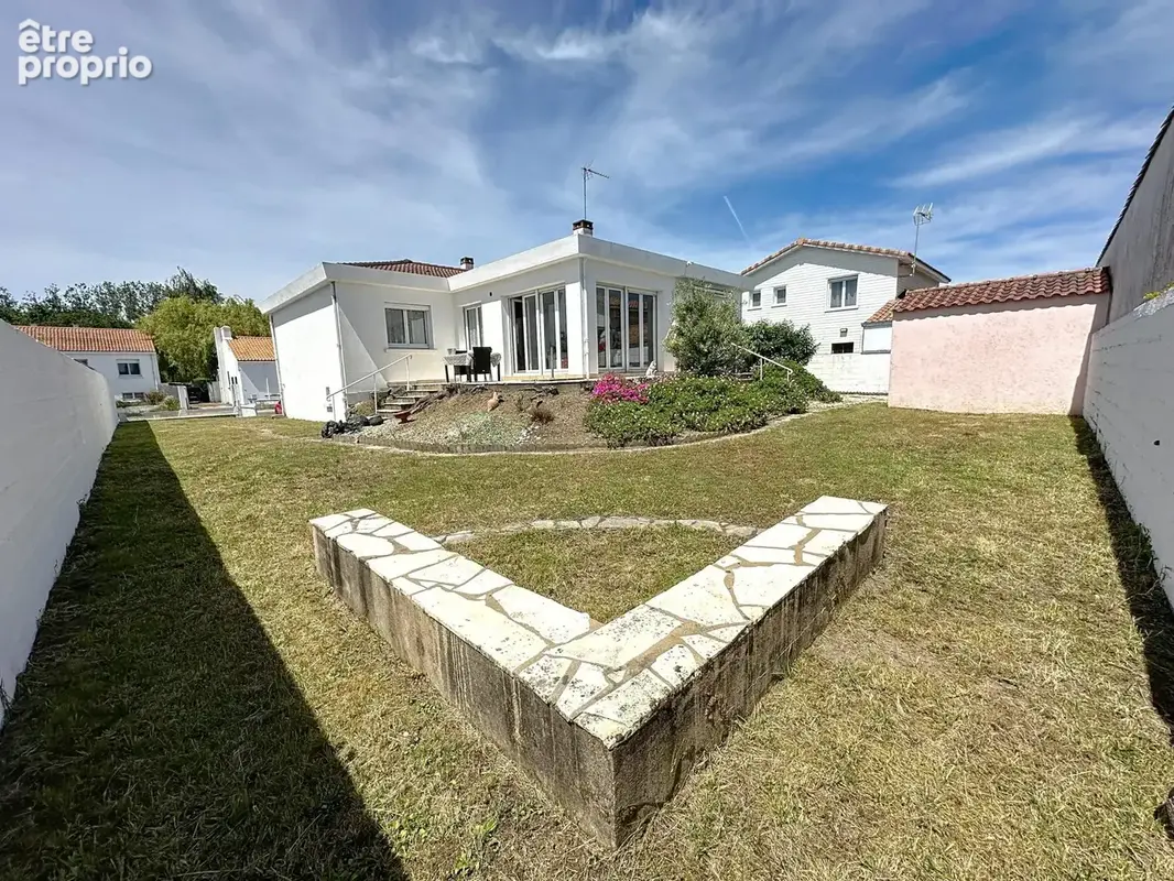 Photo 1 - Maison à CHALLANS