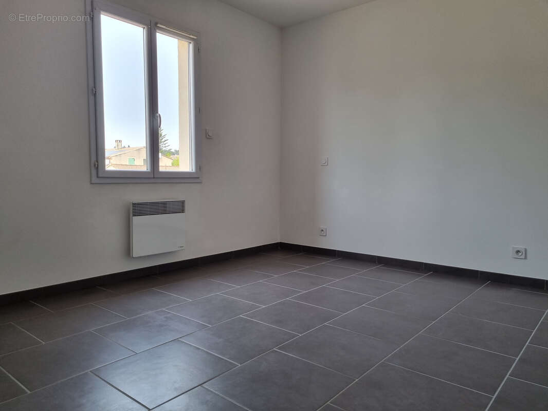 Maison à JONQUERETTES