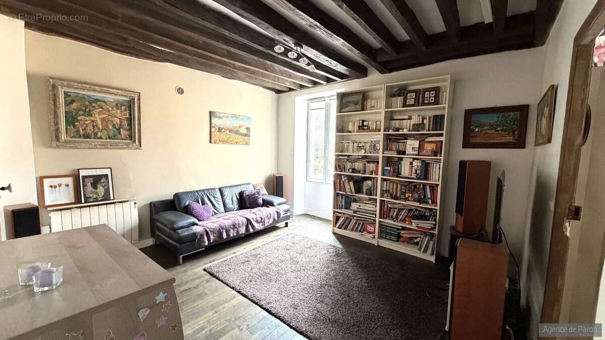 Maison à VERRIERES-LE-BUISSON