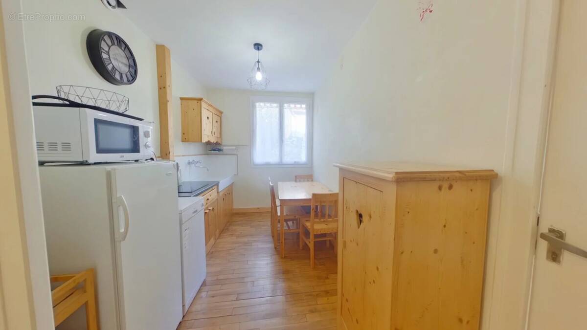 Appartement à DOUCIER