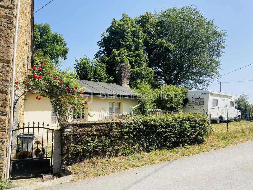 Maison à GUILLIERS