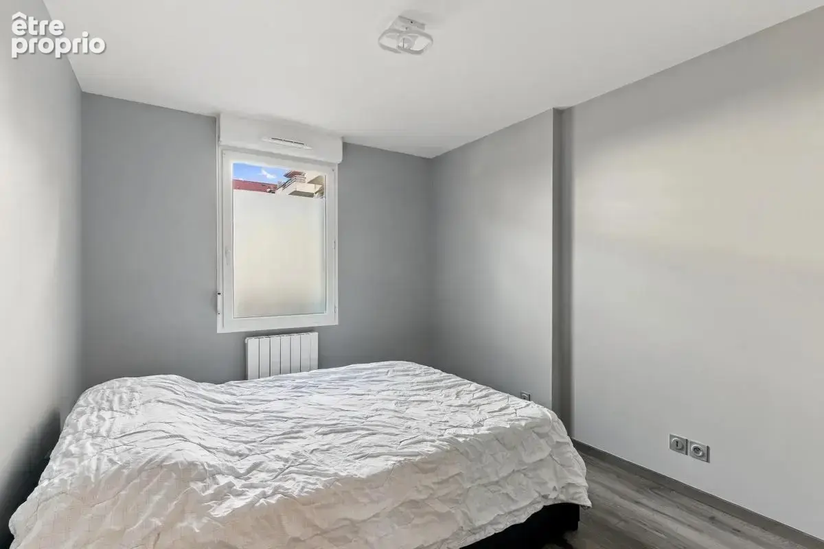 Appartement 4 pièces de 80 m² à Ville-la-Grand - Parking - Terrasse - photo 8
