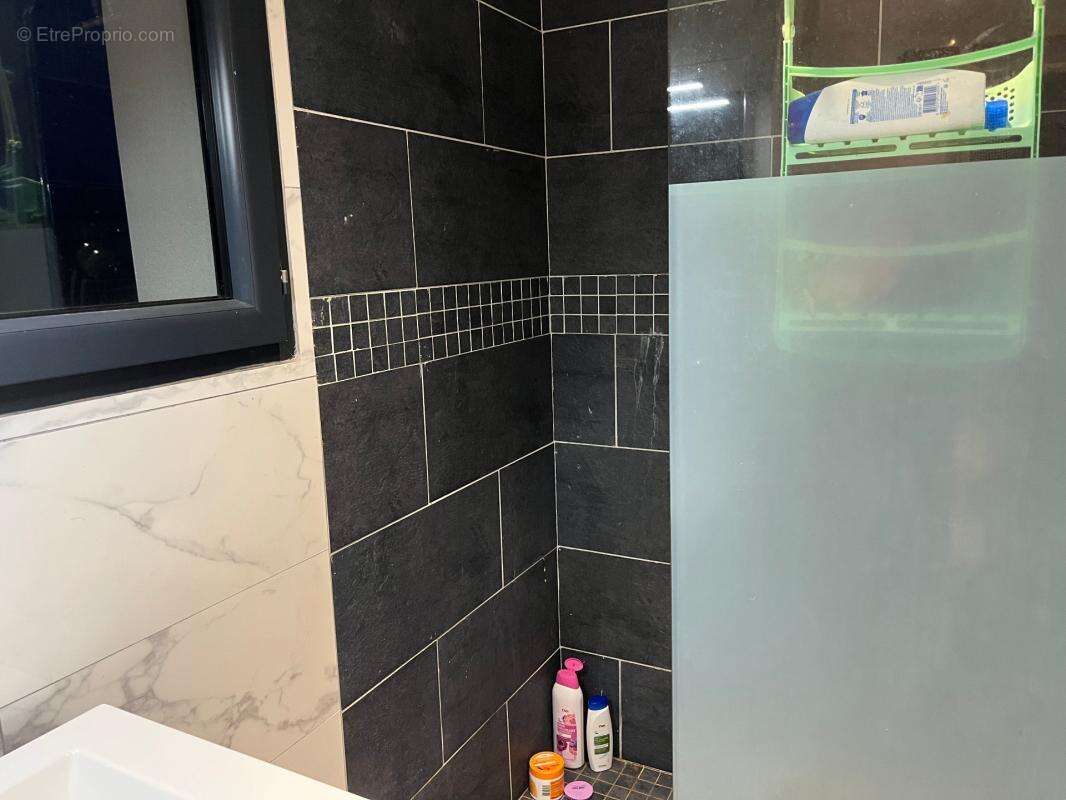 Maison 167 m² 5 chambres et garage ARVEYRES - photo 15