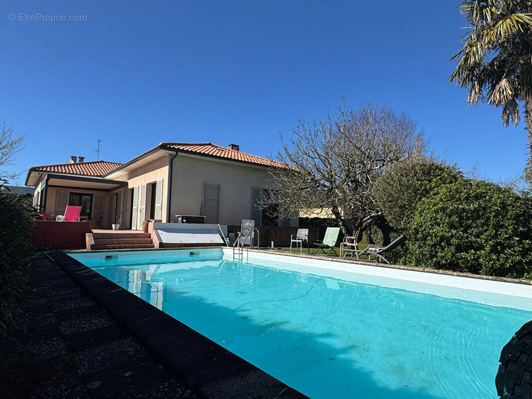 Maison à EYSINES