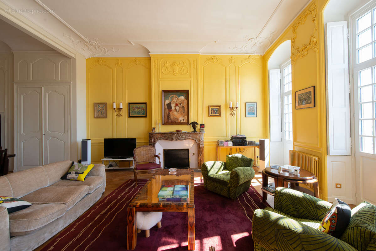 Appartement à BORDEAUX