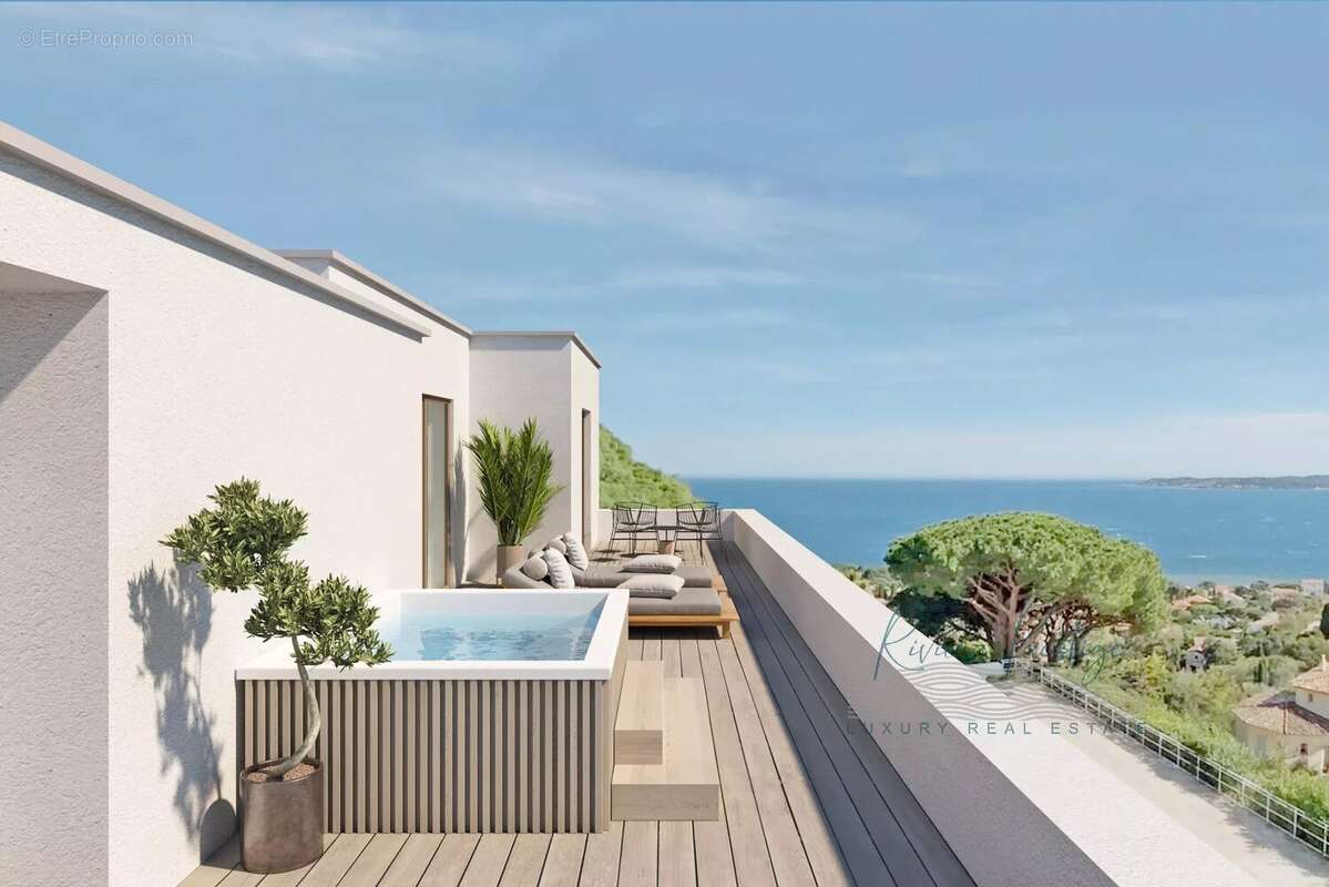 Villa avec vue mer panoramique sur la baie de Saint-Tropez - photo 3