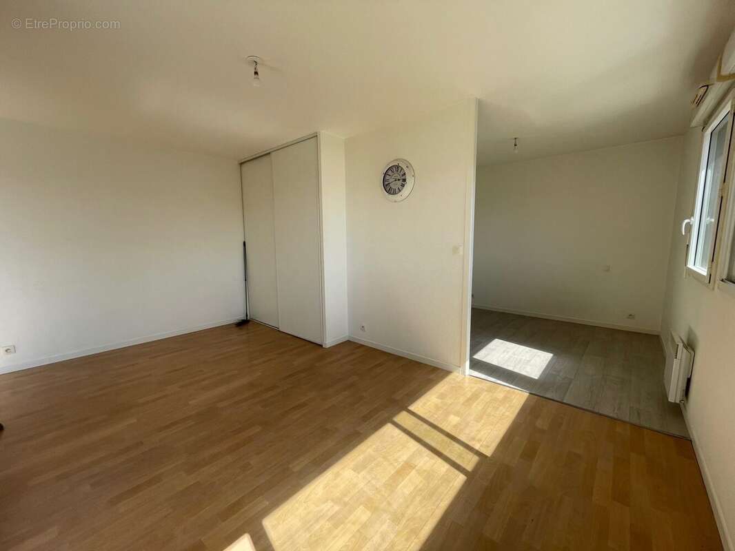 Appartement 30 m² à Saint-Brieuc  - photo 3