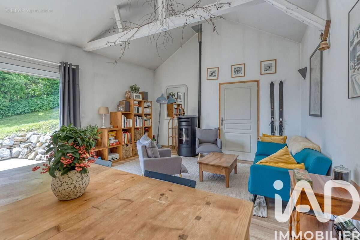 Photo 2 - Maison à LA TERRASSE