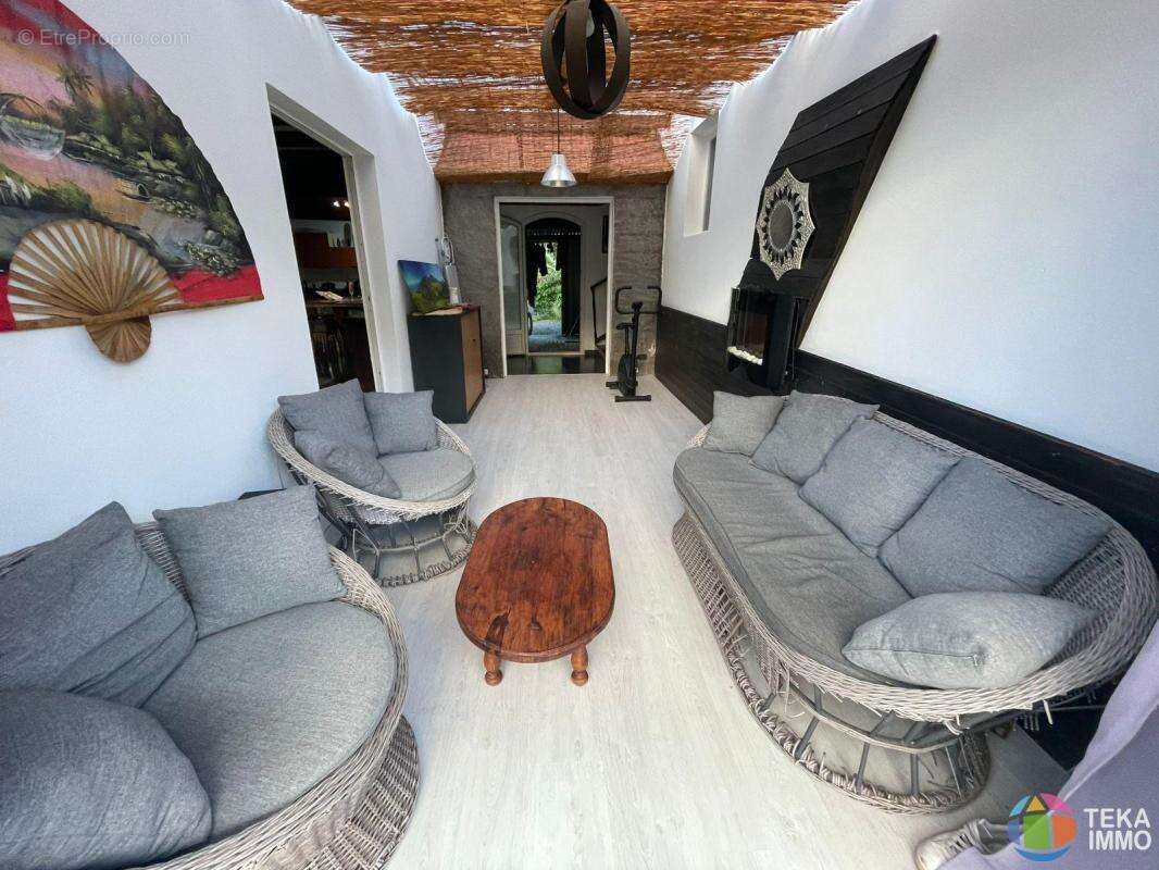 Maison à SAINTE-MARIE