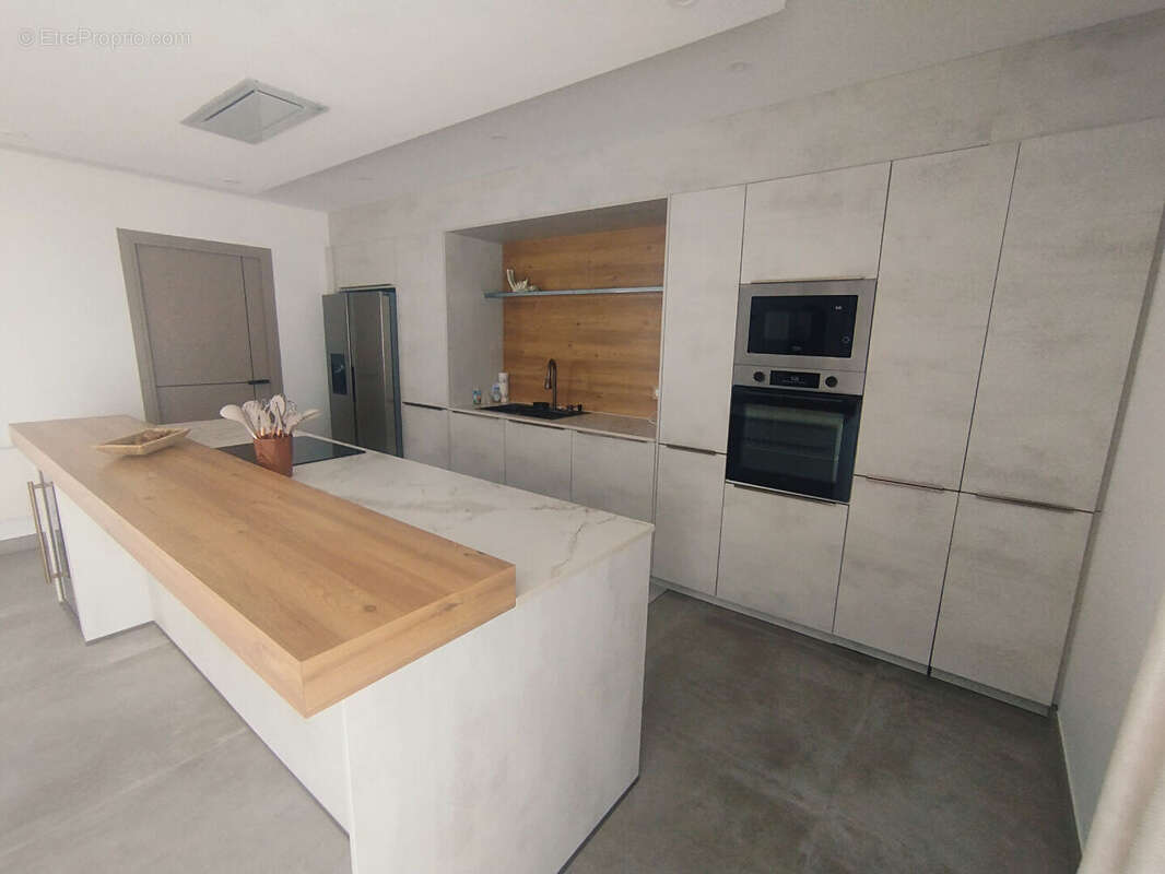 Maison Dollon 5 pièce(s) 165 m2 - photo 5