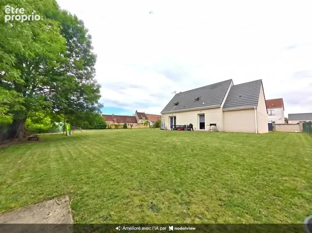 Maison familiale de 2009 ? 102 m²  4 Chambres  Terrain 852 m²  Garage - photo 16