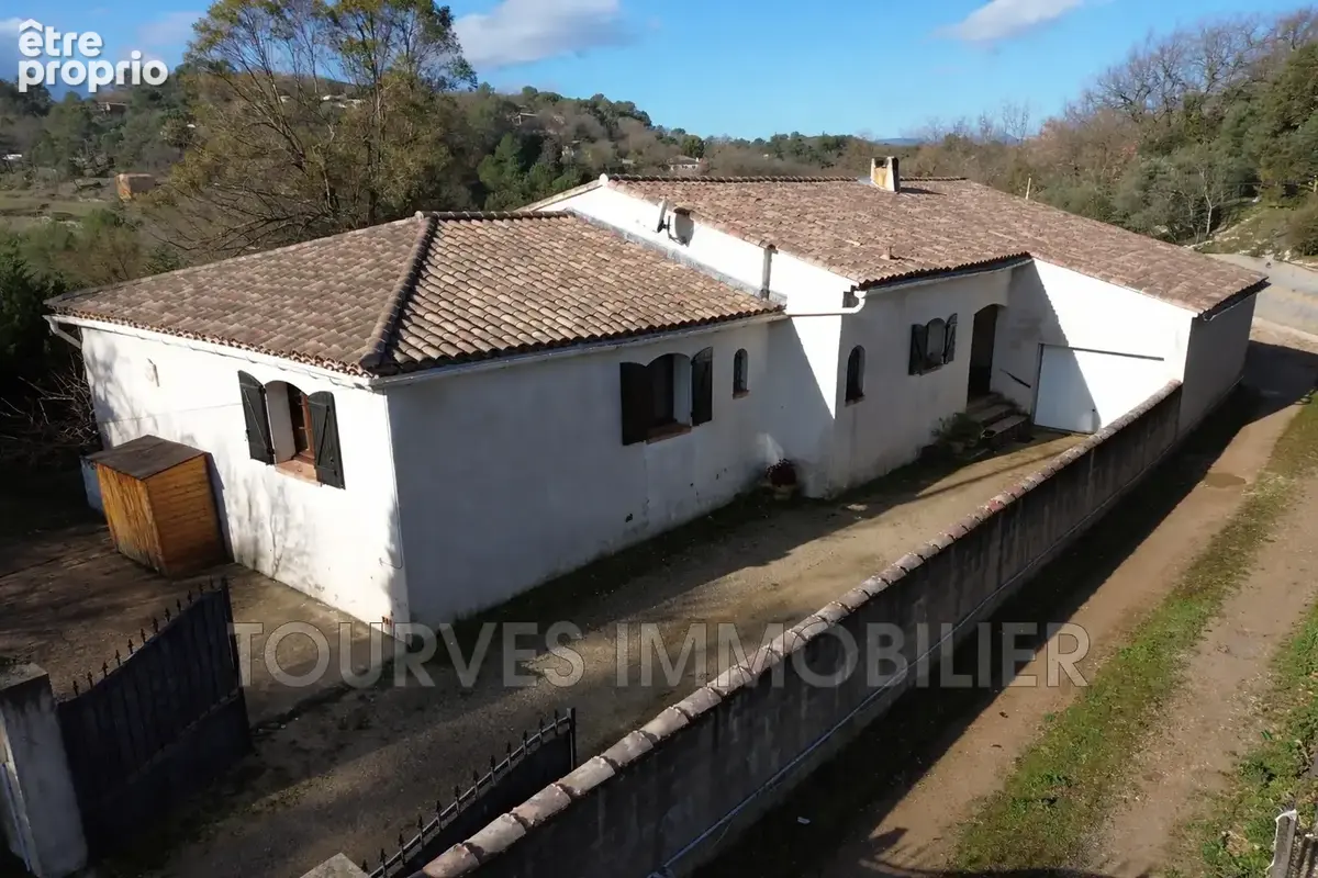 Maison 6 pièces 126 m² à vendre à Tourves (83170) - photo 6