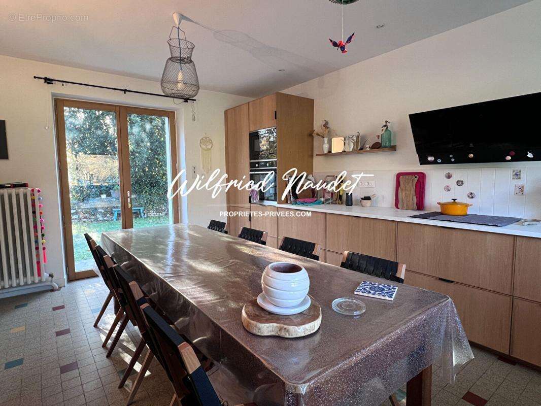 Maison à PARIGNE-L&#039;EVEQUE