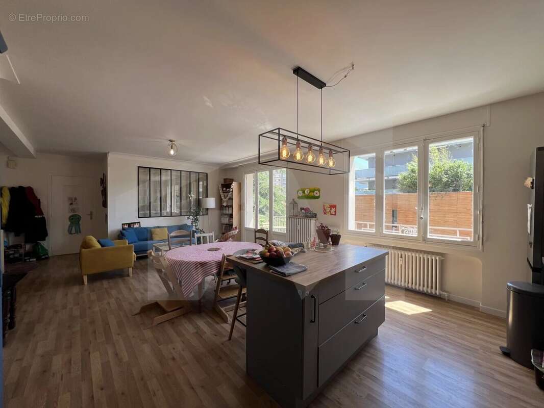 Appartement à GRENOBLE