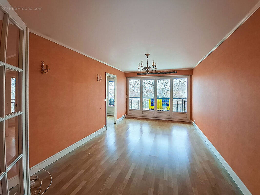 Appartement à CACHAN