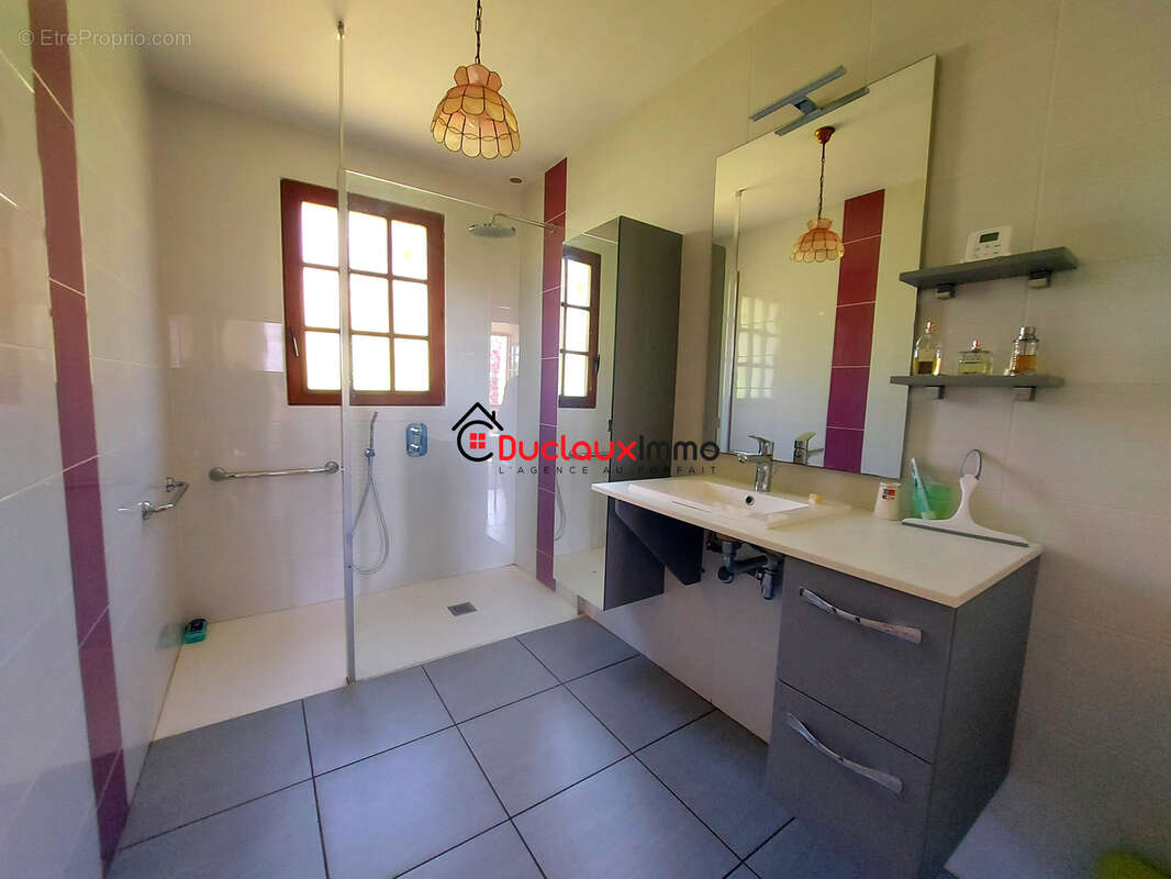 Maison individuelle 4 chambres sur un beau terrain - photo 9