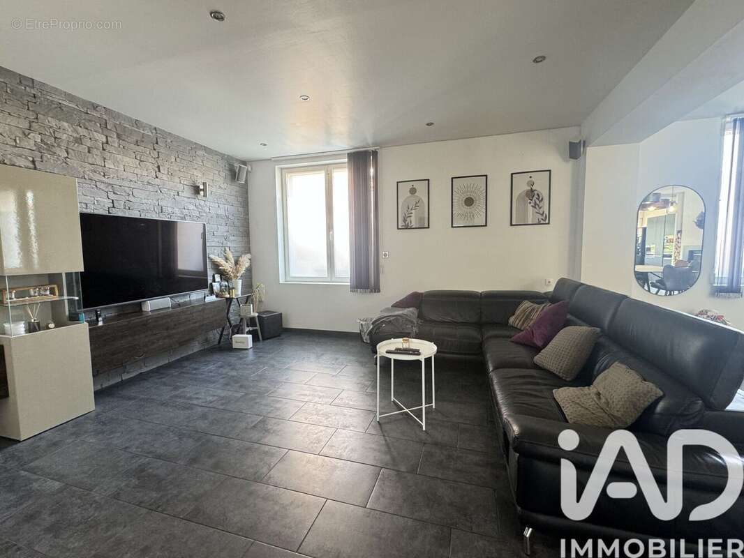 Photo 7 - Maison à IWUY