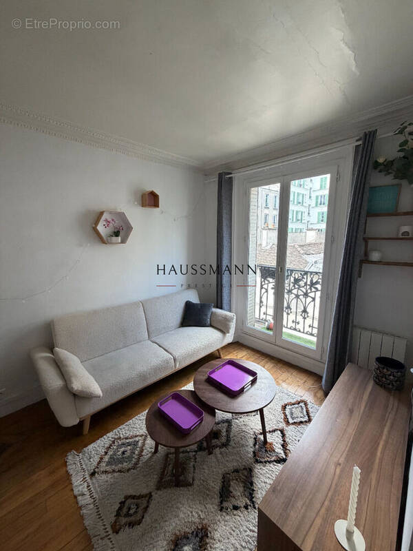 Appartement à PARIS-18E