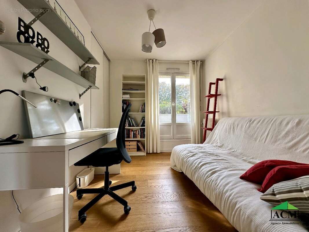 Appartement à MERY-SUR-OISE