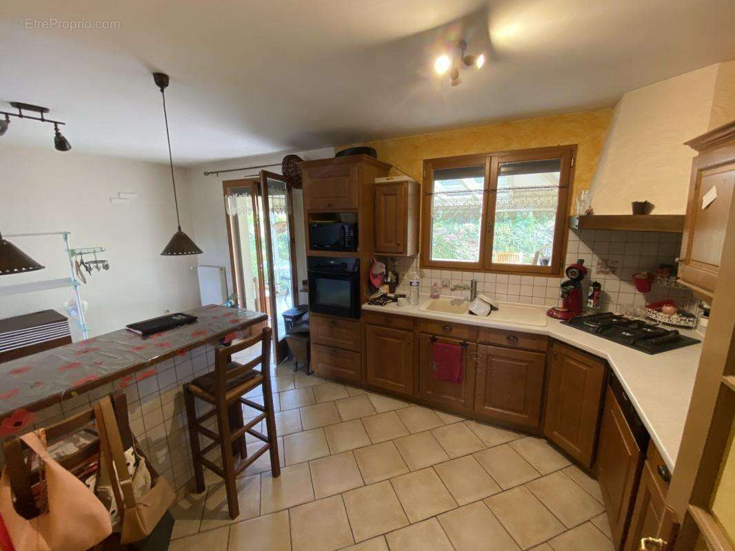 Dijon Métropole et Divia, Maison 120 m2 de 4 chambres, au calme au fond d'une impasse - photo 8
