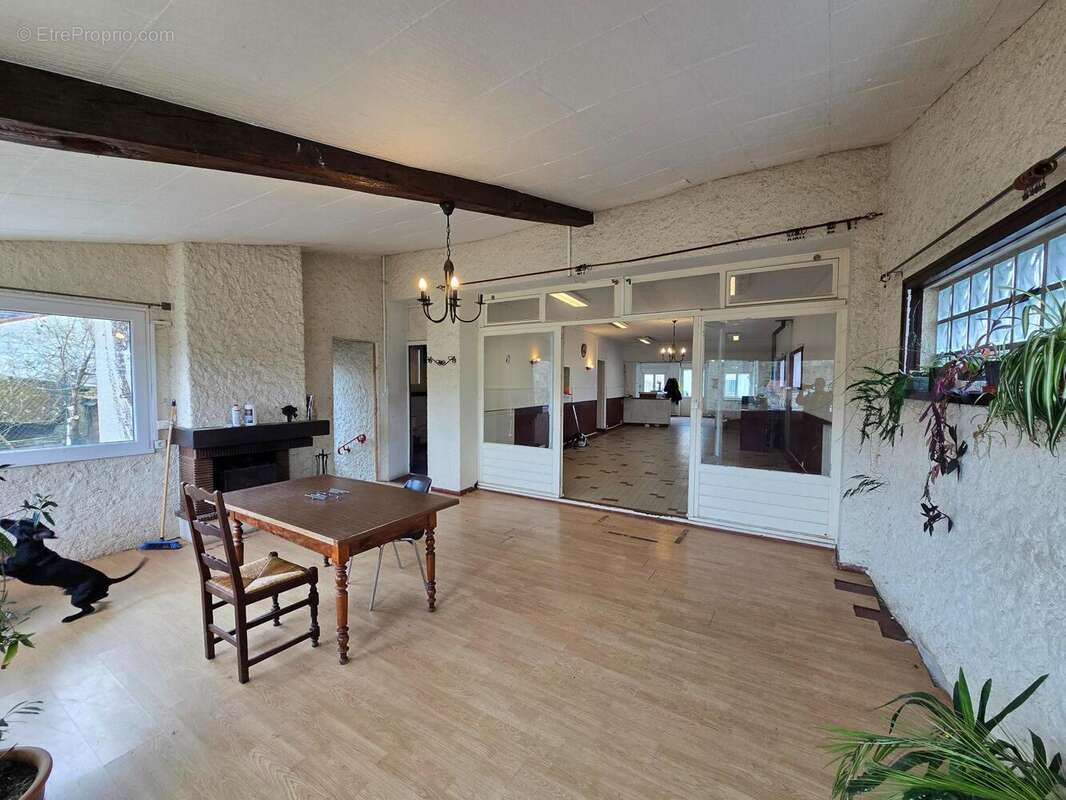 Photo 5 - Maison à MONTMORILLON