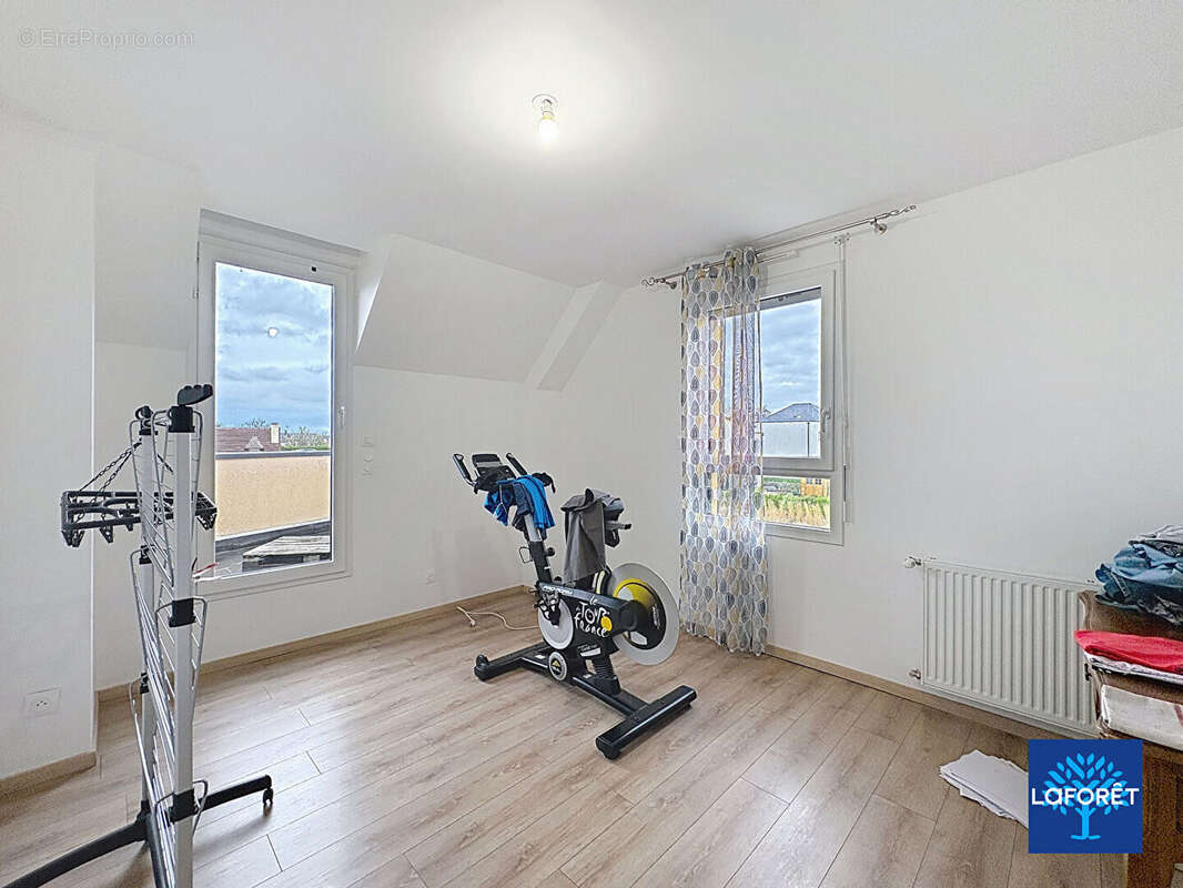 Maison à COLOMBY-SUR-THAON