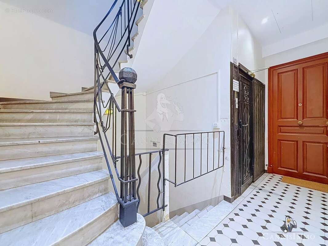 Cannes stanislas 2p balcon vue mer - photo 10