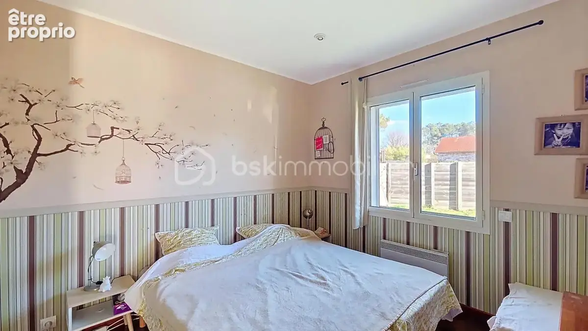 Maison avec appartement indépendant, piscine et garage - photo 9