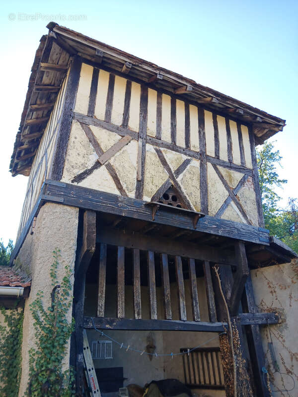 Maison à LUZILLAT