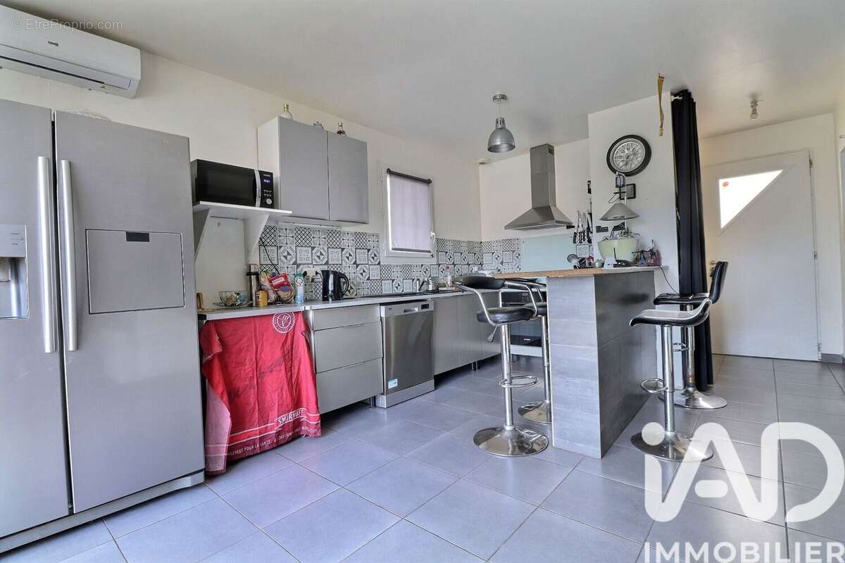 Photo 3 - Maison à PIA
