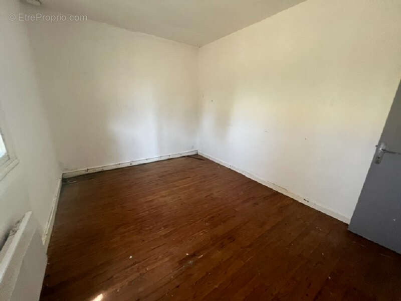 Maison 108 m² à Aiguillon  - photo 8