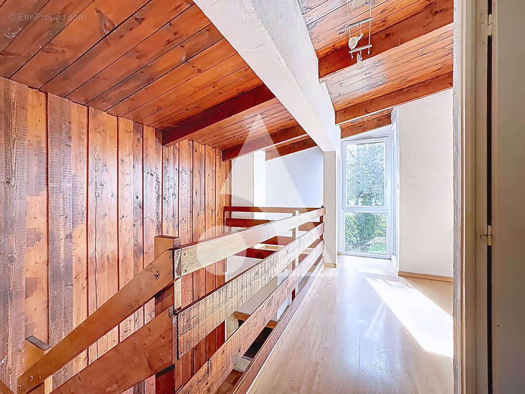 Maison à ROZIER-EN-DONZY