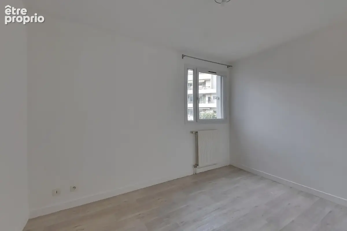 Vaste 2 pièces + cuisine de 50m2 echirolles rue paul héroult - photo 6