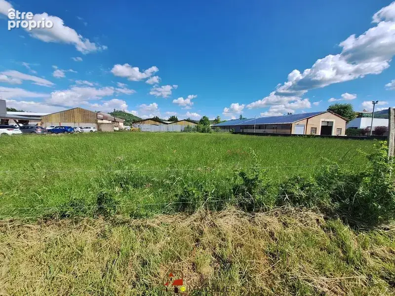 Terrain constructible - Zone artisanale - Saint Laurent les Tours - photo 2
