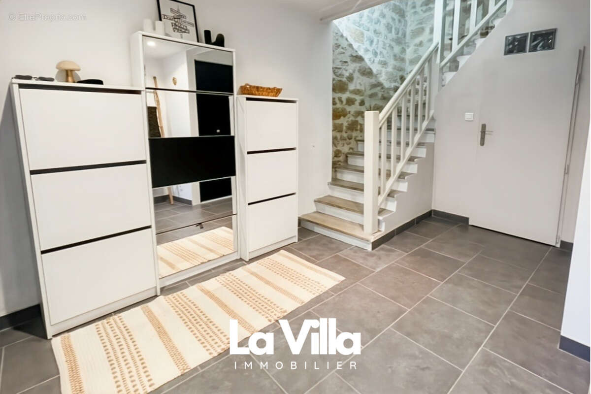 Maison à ROQUEMAURE