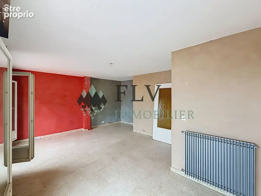 Dernier étage - grand 2 pièces 64 m² - terrasse 20 m² - garage - cave - photo 3